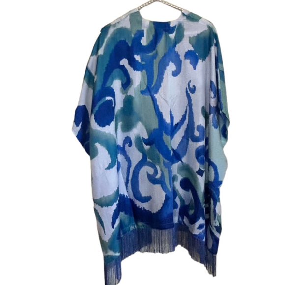 NWT 100% Silk Chico's Whimsical Scroll Ruana OS - Picture 2 of 7